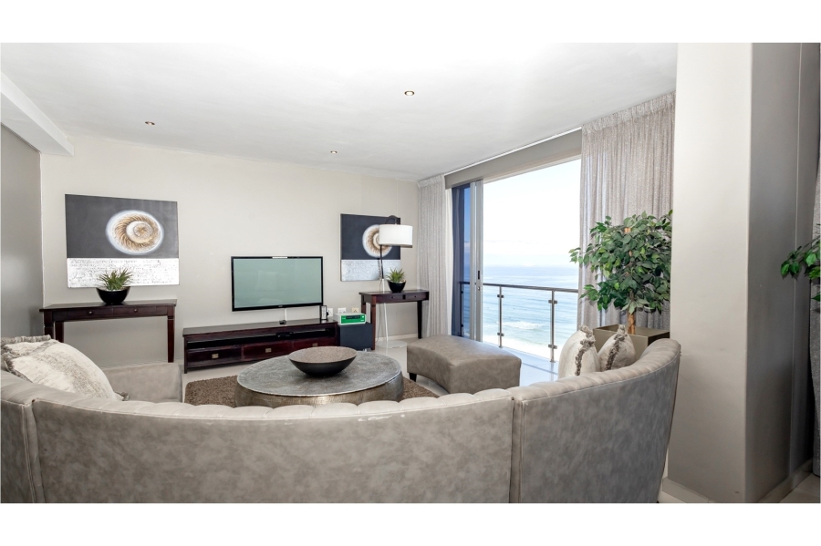 2 Bedroom Property for Sale in Bloubergstrand Western Cape